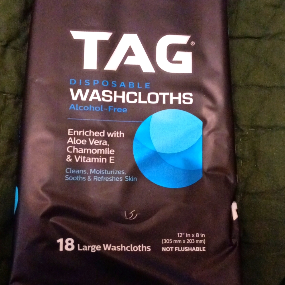 COPY - Tag Disposable Washcloths Alcohol-Free 18 in Each Pack (3 Packs) 12" x 8…